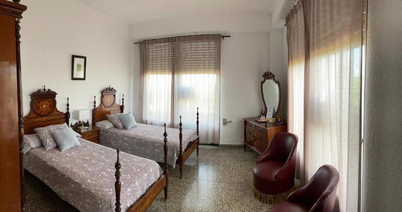 Aires De Campo Picassent Exterior photo